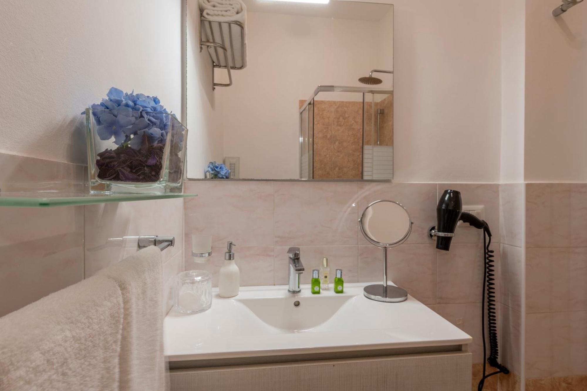 B&B Home Flowers Milano エクステリア 写真